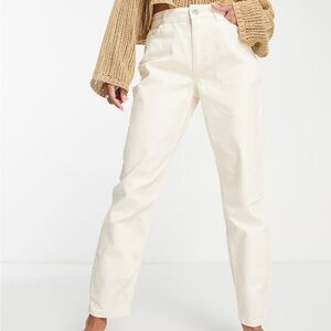 ASOS Pieces Petite Kesia High Waisted Mom Jeans Ecru Cream